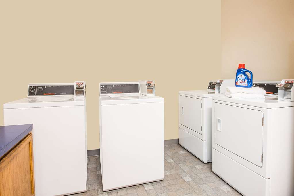Travelodge Indianapolis Castleton 객실 사진